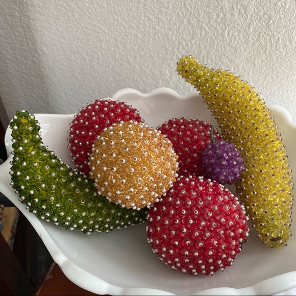 Vintage Mid Century Modern Beaded Pins FRUITS Retro Home Decor Collectible - Picture 3 of 13